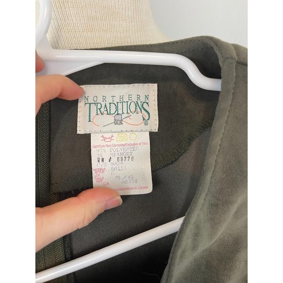 Northern Traditions VTG 5/6 Sleeveless Dress Tank - Picture 6 of 6